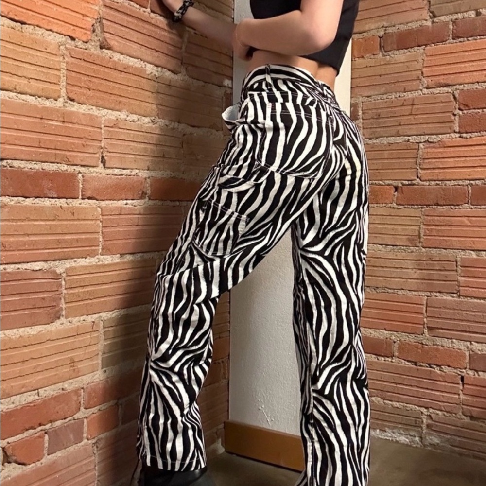 BDG High-Rise Zebra Print Wide-Leg Pants - Black & White